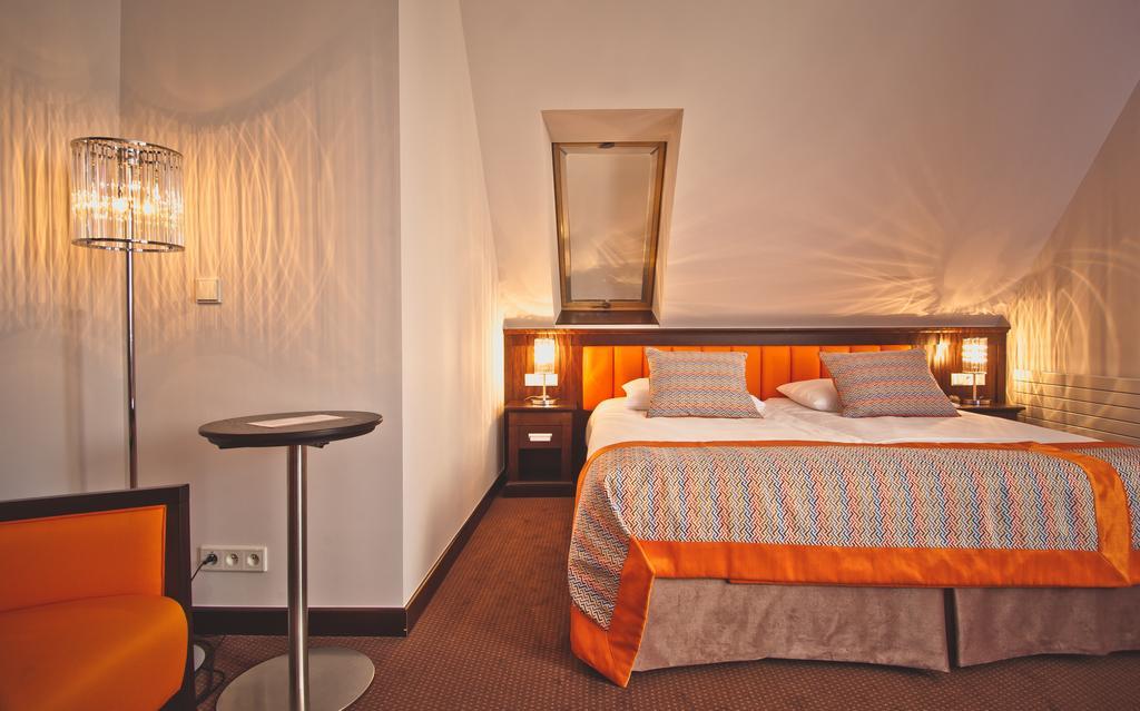 Wieniawa Leszno  Extérieur photo
