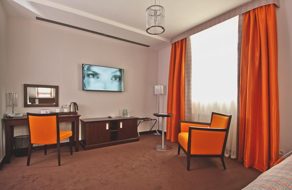 Wieniawa Leszno  Extérieur photo